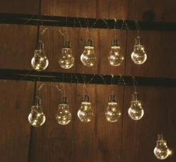 Solar Partylight 10x Transparant - L 3,8 M - 2 M Lead 7 Solar Partylight 10x Transparant - L 3,8 M - 2 M Lead -COPPELMANS Winkel 10x kunststof solar lamp aan snoer 3 8m 1500x1385 642eb5147b234 l