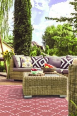 Buitenkleed MESH Terra / White - 230 X 160 Cm -COPPELMANS Winkel buitenkleed mesh terra white 230 x 160 cm 533x800 624ae3f9cee67 l