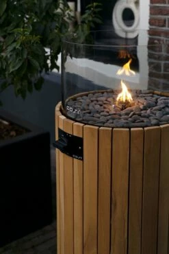 COSISCOOP Pillar L Round Teak -COPPELMANS Winkel cosi fires cosiscoop pillar l teak 667x1000 620e42332484d l