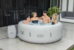Lay-Z-spa Paris -COPPELMANS Winkel lay z spa paris 1000x667 620e63ee2afae l