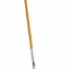 WOLF-Garten Bezem SB400M Met Houten Steel ZM 140 Cm -COPPELMANS Winkel wolf garten multi star terrasbezem b 40 m 1619177753 l